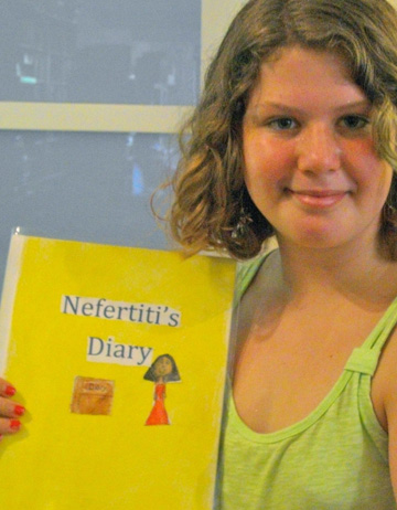 Nefertiti's Diary ,by Angelina